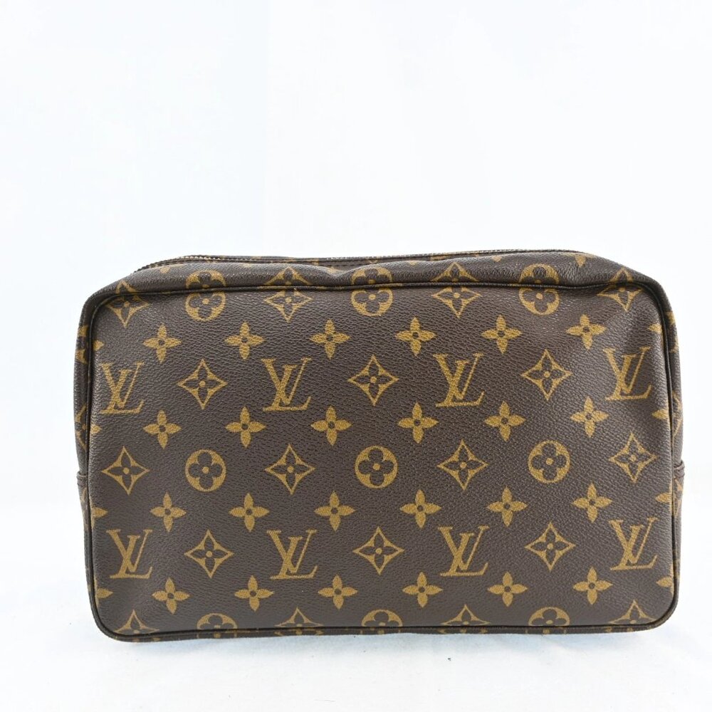 Authentic LOUIS VUITTON Trousse Toilette 28Monogram Cosmetic Pouch bsj245-121125 - Picture 2 of 15